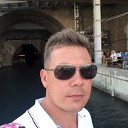  ,  Petr, 48