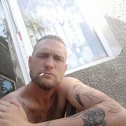  ,   Alex, 35 ,   ,   , c , 