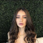  , 