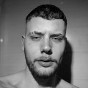  ,  Marius, 24