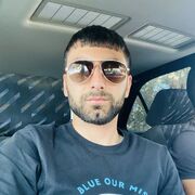  ,   Leon, 28 ,   ,   