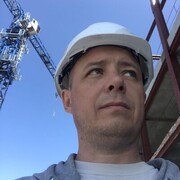  ,   Maxim, 44 ,   c 