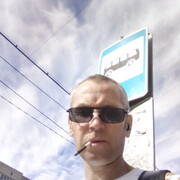  ,   Maxim, 44 ,   c 