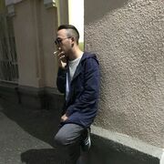  ,  Roman, 27
