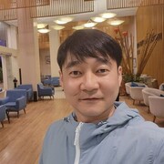  Ansan,  Zhenya, 30