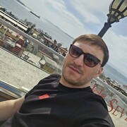  ,  Artur, 39