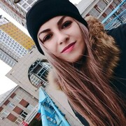  ,  Elena, 28