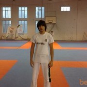 ,   Cavid, 32 ,     , c , 