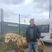  ,  Sergejs, 42