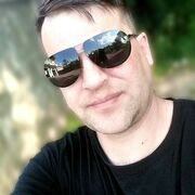  ,   Denis, 40 ,   c 