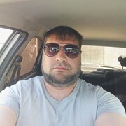  ,   Dagger, 39 ,   ,   