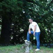  ,   Artur, 43 ,   