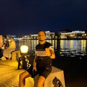  ,   Anouar, 28 ,   ,   