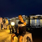  ,   Anouar, 28 ,   ,   