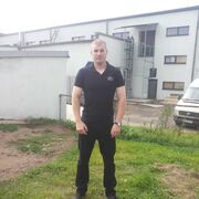  ,  Aleksandrs, 42