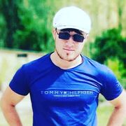  ,  Jamol, 26