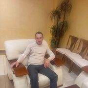  ,  Arman, 37