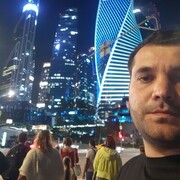  ,  Akbarali, 32