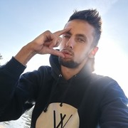  ,  Mimi, 30