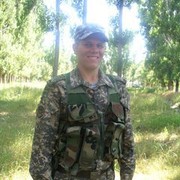 ,   Alex, 33 ,  