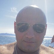  ,   Sami, 44 ,   ,   