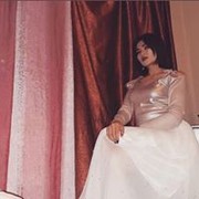  ,  Karmelinna, 30