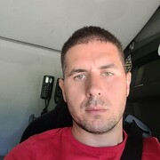  ,  Ivan, 32