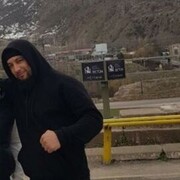  ,  Rustam, 31