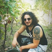  1er Arrondissement,   George, 33 ,   ,   