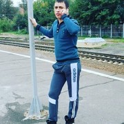  ,  Andrian, 31