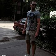  ,  Artem, 31