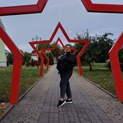  ,  Anna, 36