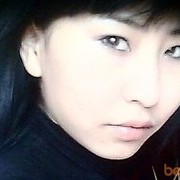  ,   Artistka, 38 ,   