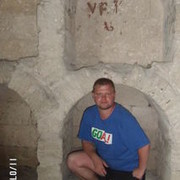 ,   Roman, 40 ,   