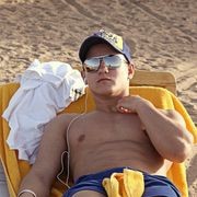  ,   Kirill, 32 ,   