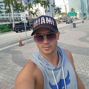  ,  Taras, 43