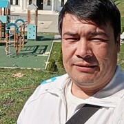  ,  Akrom, 36