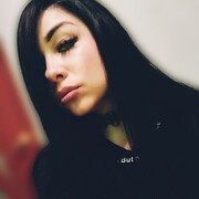  ,  Katarina, 30