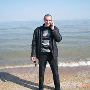  ,   Maxim, 44 ,   