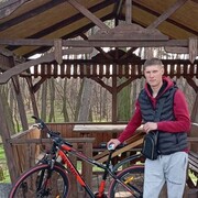  ,  Vadim, 28