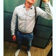  ,   Alex, 39 ,   