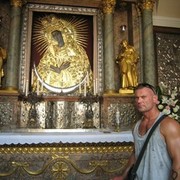  ,   Tomas, 55 ,   