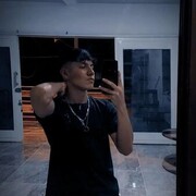  ,  Juan Esteban, 20