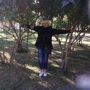  ,   Roxana, 54 ,  