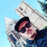  ,   Artem, 30 ,   