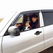 ,   Nurbek, 32 ,   ,   , c 