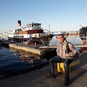  ,   Den, 35 ,   