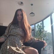   ,  Polina, 24