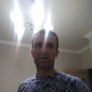 ,  Artur, 39