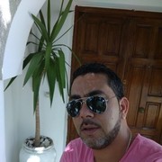  ,   Adam, 40 ,   ,   , c 